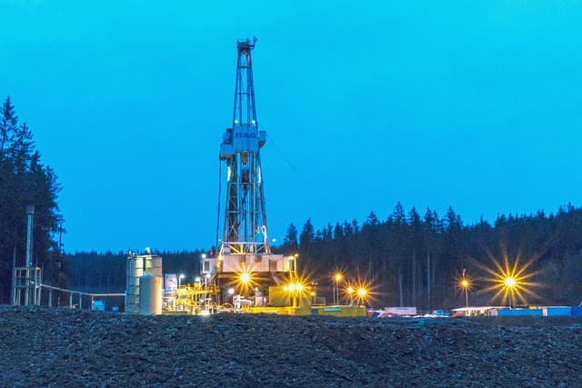 Überblick über die Internationale Praxis der Nutzung von Geothermie